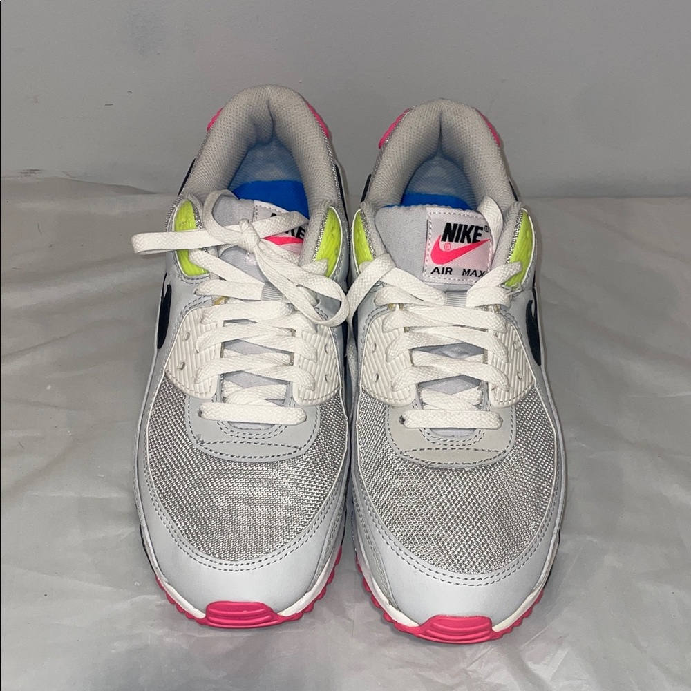 Nike Air Max White and Pink Sneakers